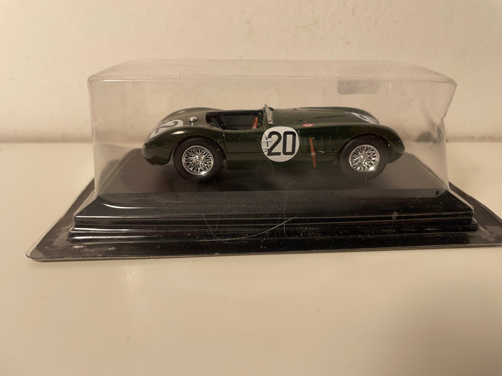 Jaguar C Type zielona ciemna numer 20 - 24 godziny Le Mans 1951