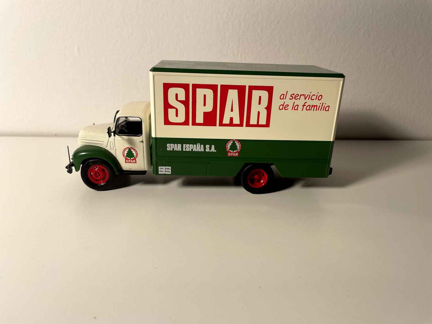 Camion Ebro B-35 (camion SPAR)