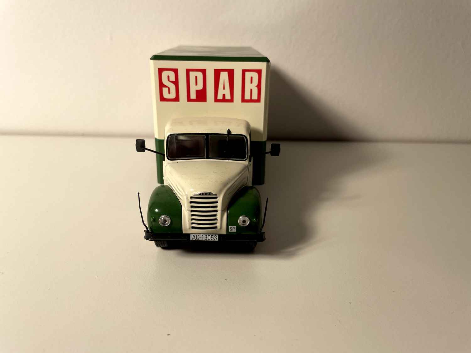 Camion Ebro B-35 (camion SPAR)