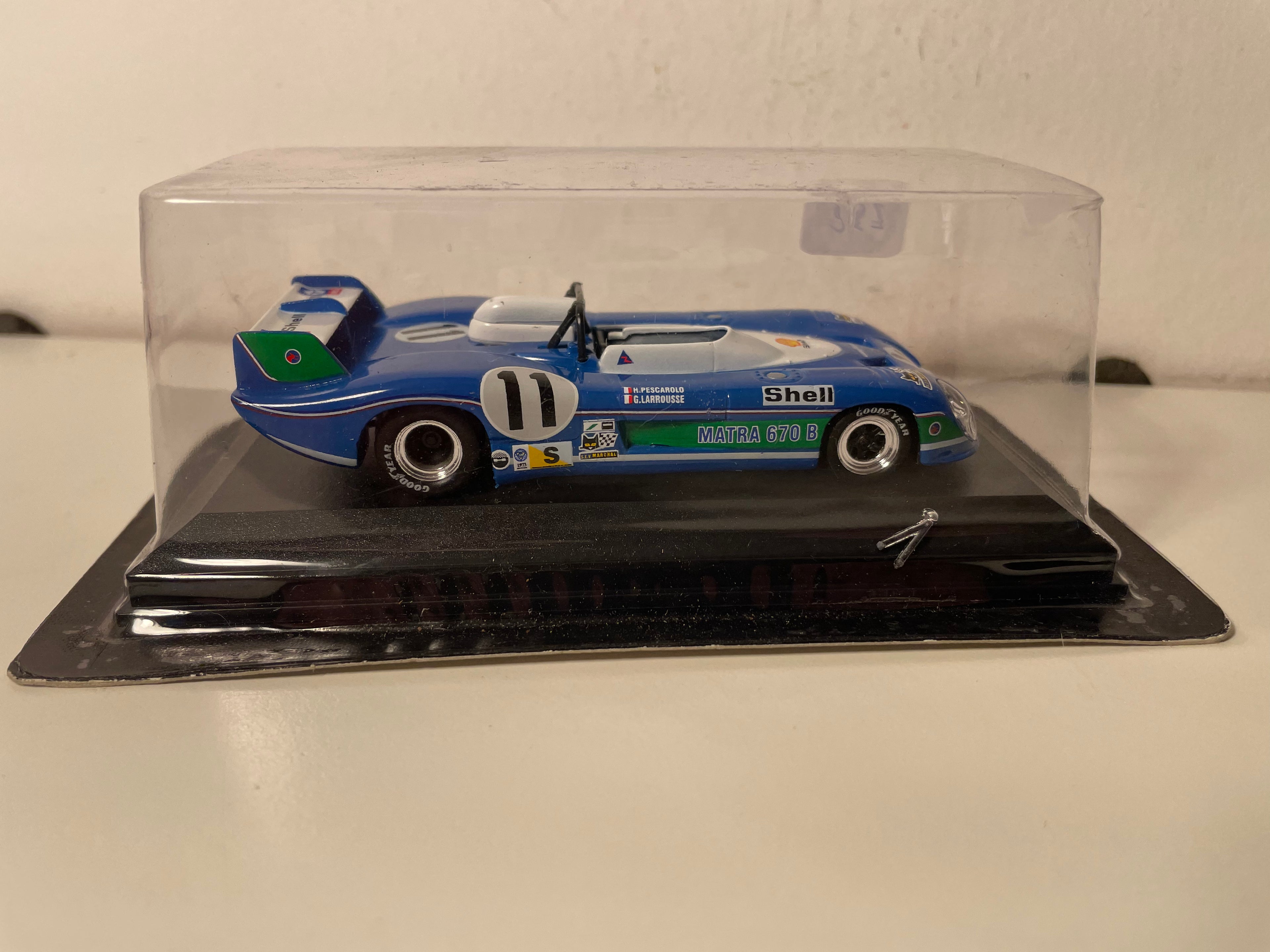 Matra MS670B bleue et blanche numéro 11 - 24 heures du Mans de 1973 (blister)