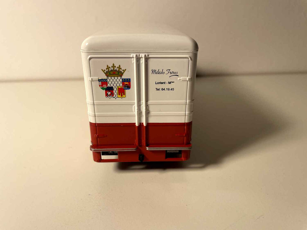 Camion Saviem JM 240 - CAB 840 - Transports Mélédo de 1964