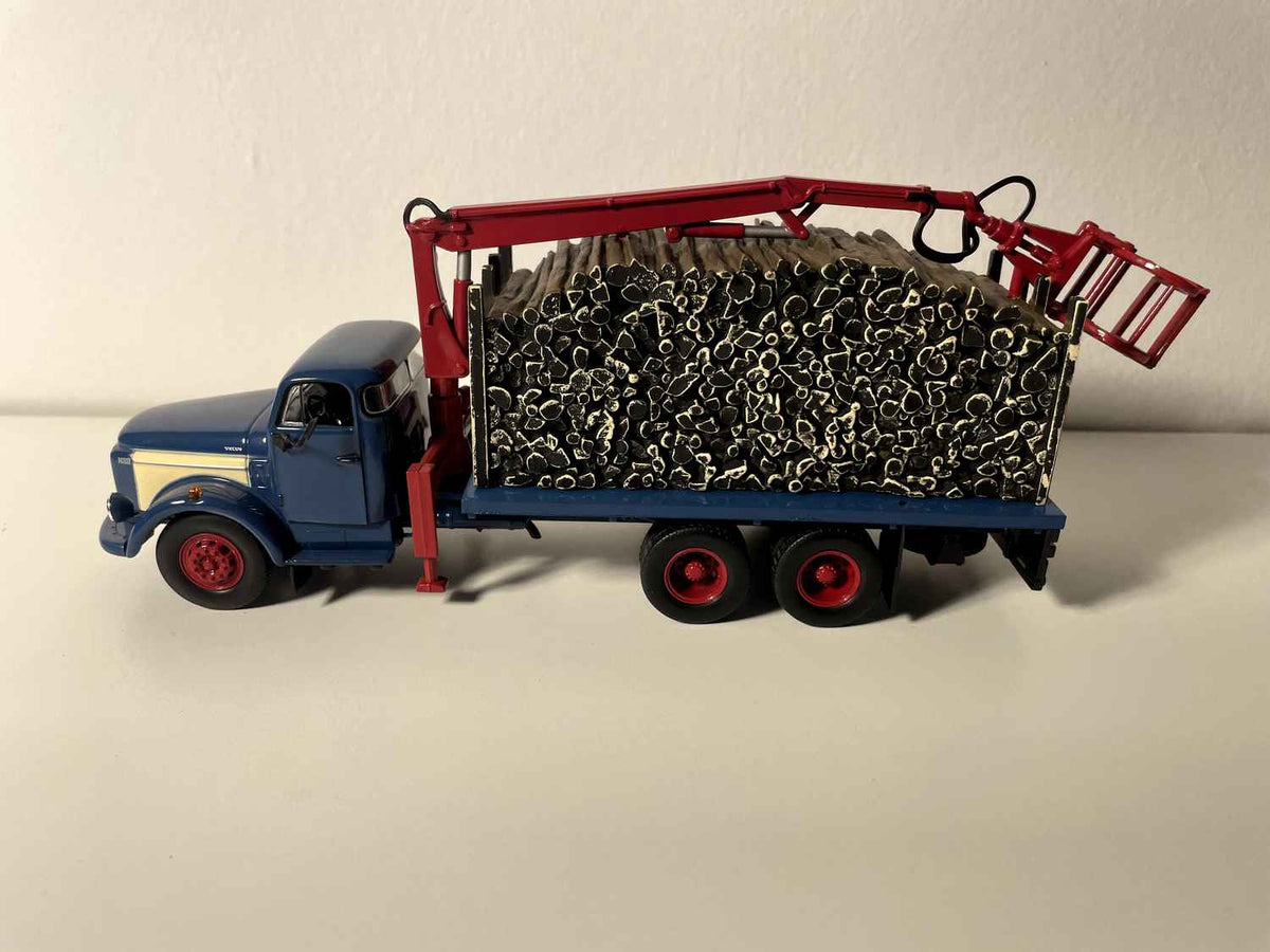 Volvo N88 Camion (spuenesch Karosserie) 1965-1970 - Holztransport