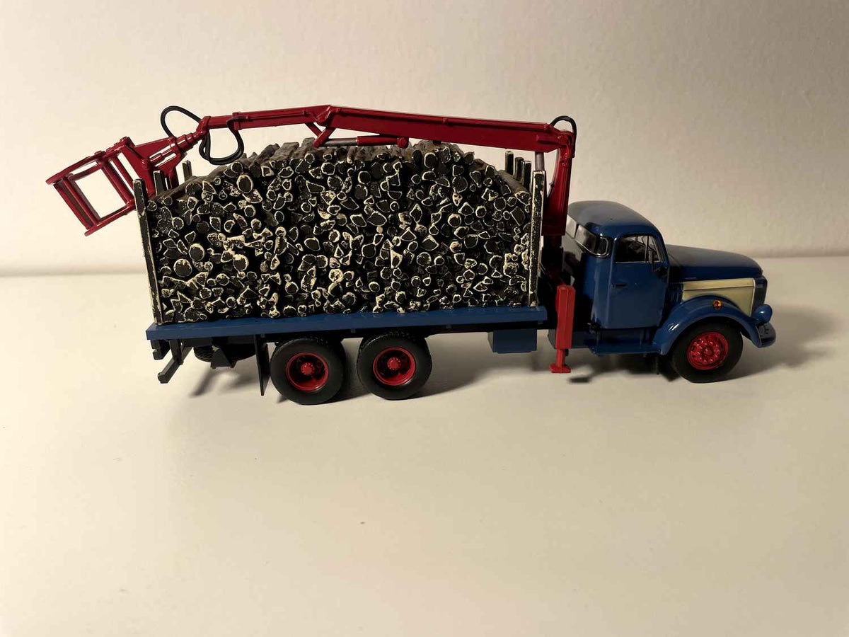 Volvo N88 Camion (spuenesch Karosserie) 1965-1970 - Holztransport