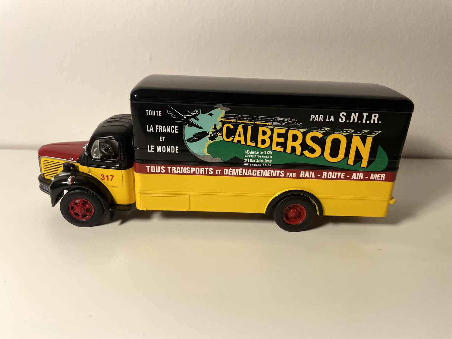 Camion Berliet GLR Calberson de 1956