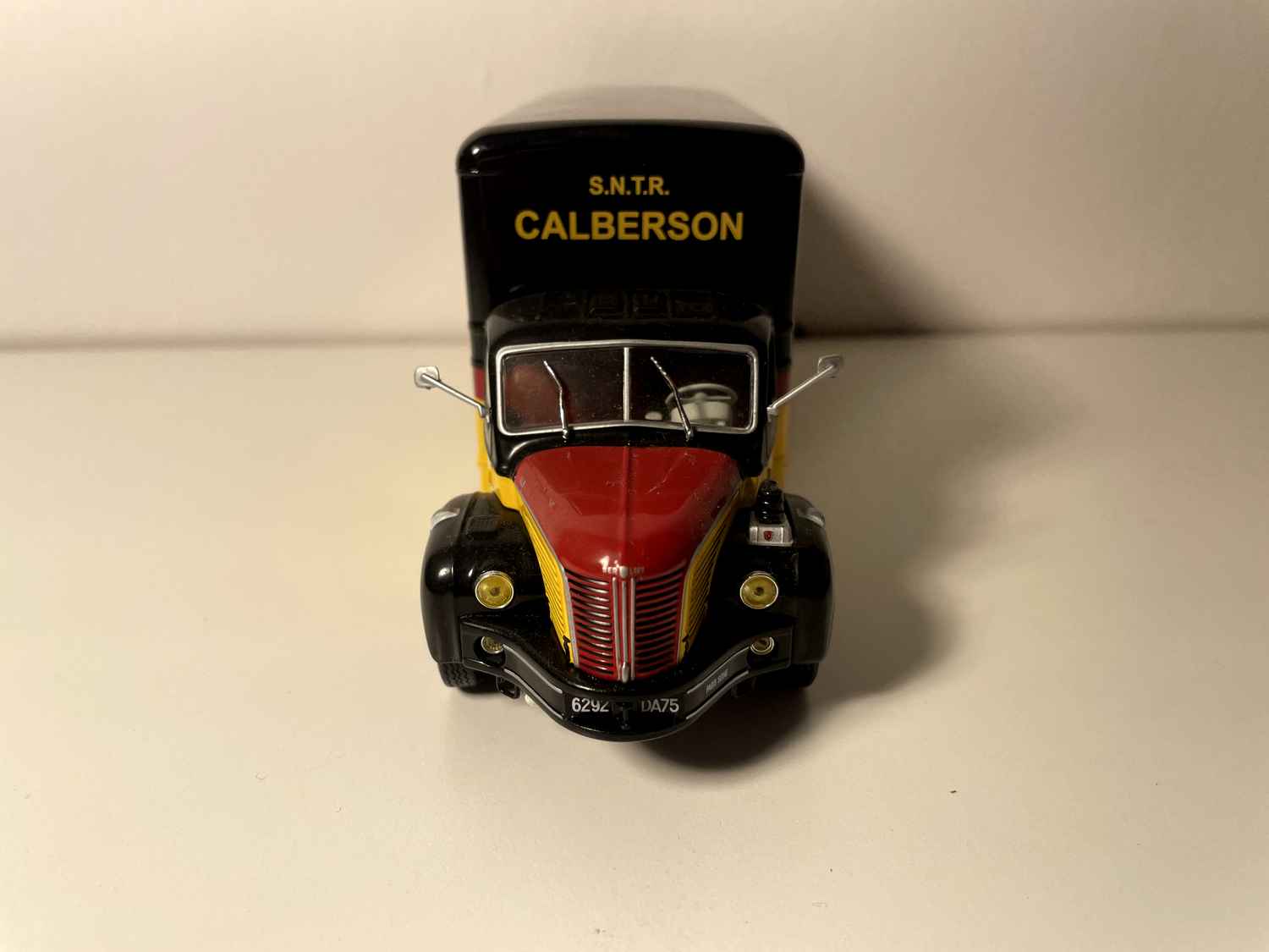 Camion Berliet GLR Calberson de 1956