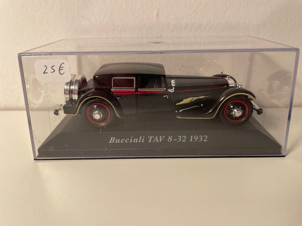 Bucciali TAV 8-32 noire de 1932
