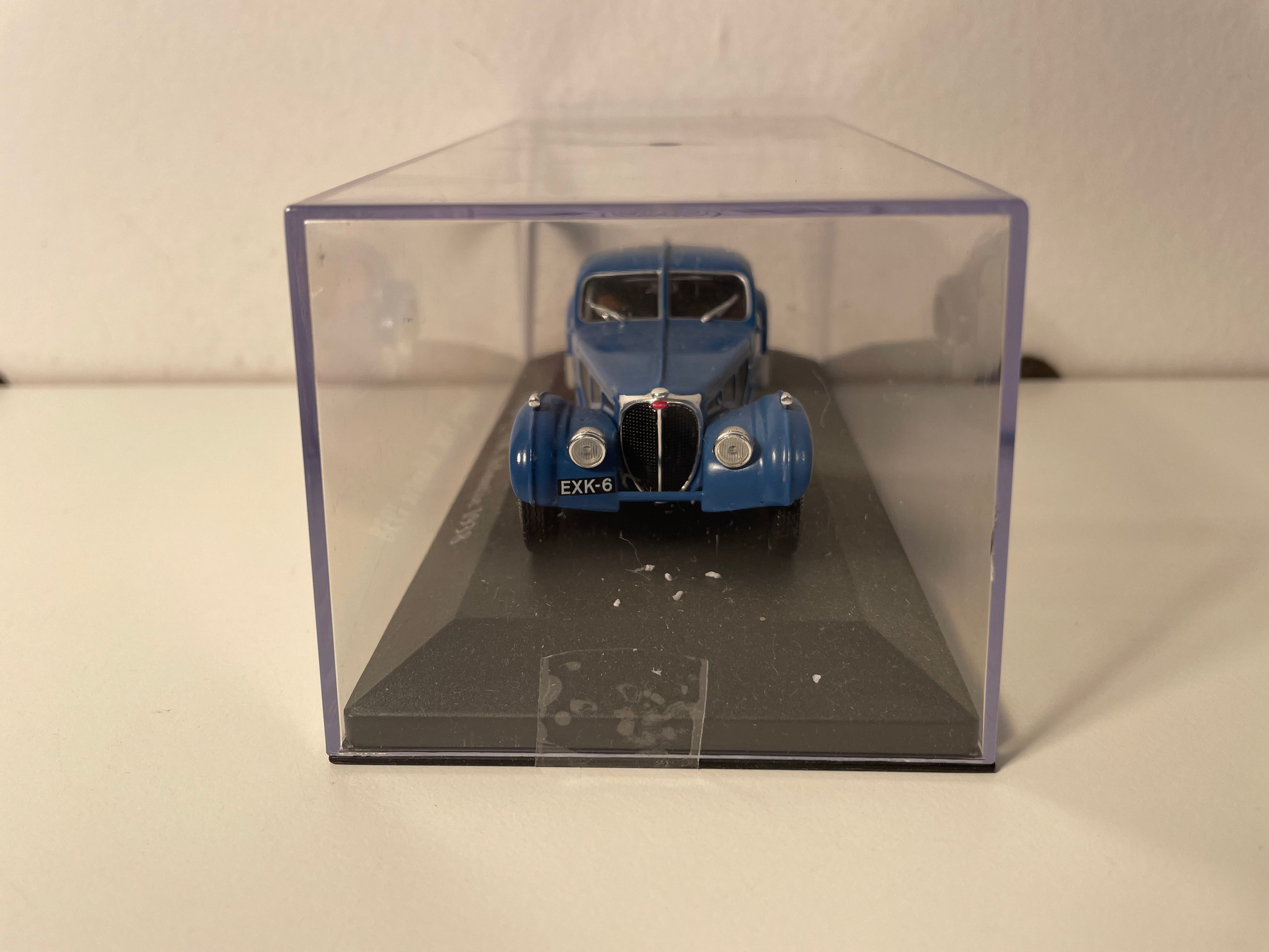 Bugatti 57SC Atlantic blu del 1938