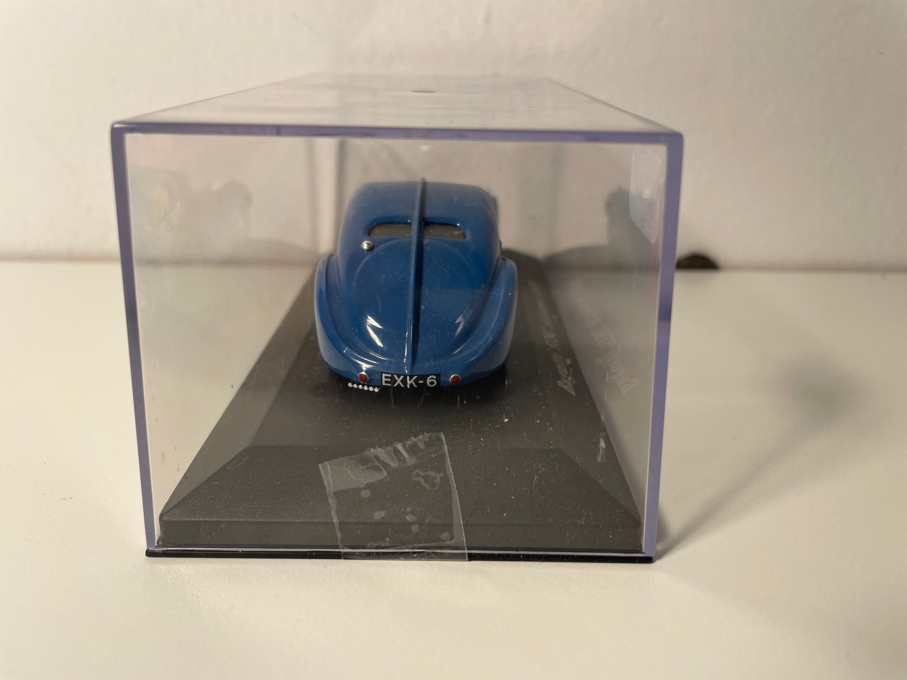 Bugatti 57SC Atlantic blu del 1938