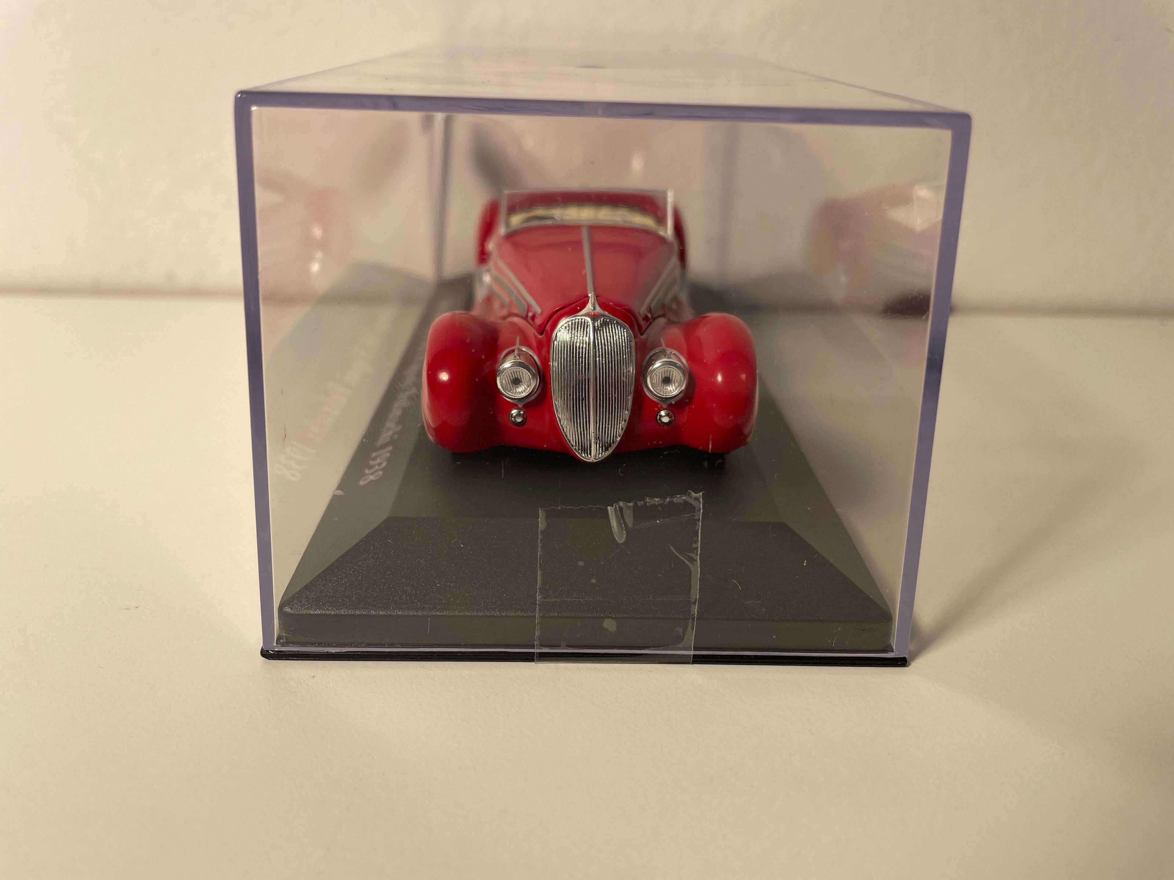 Delahaye 165 Figoni Falaschi ciemnoczerwony z 1938 roku