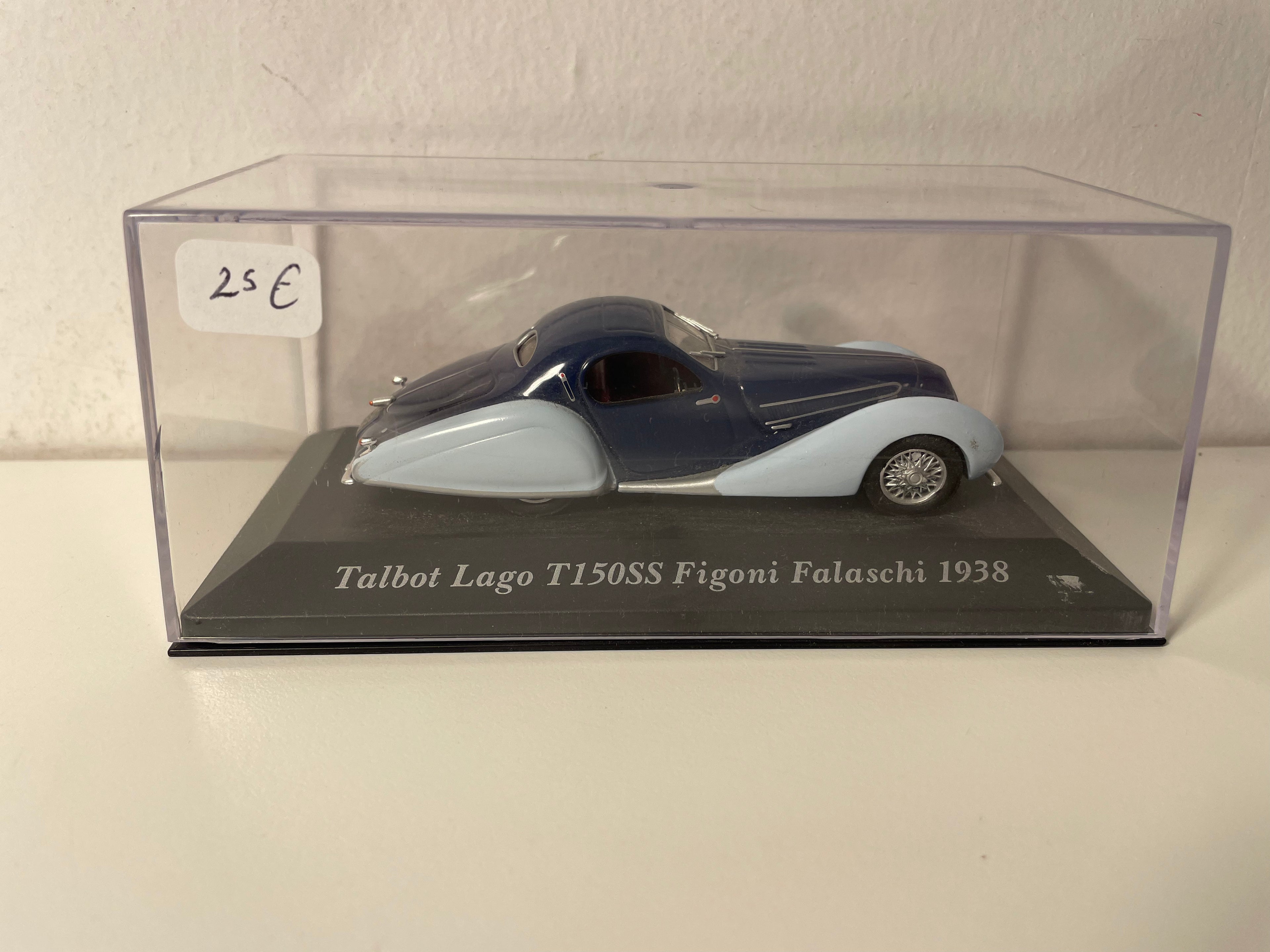 Talbot Lago T150SS Figoni Falaschi azul y azul de 1938