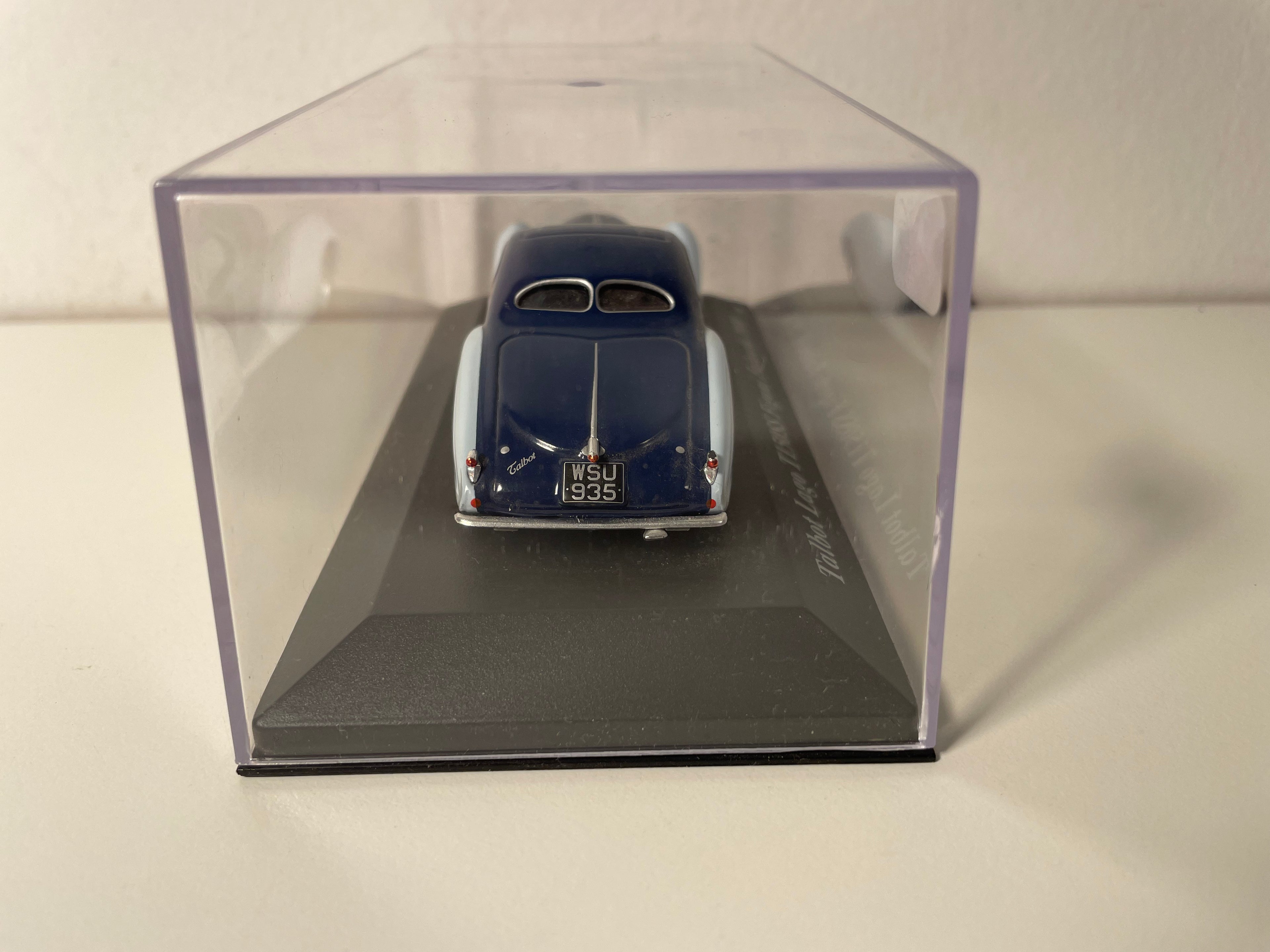 Talbot Lago T150SS Figoni Falaschi azul y azul de 1938