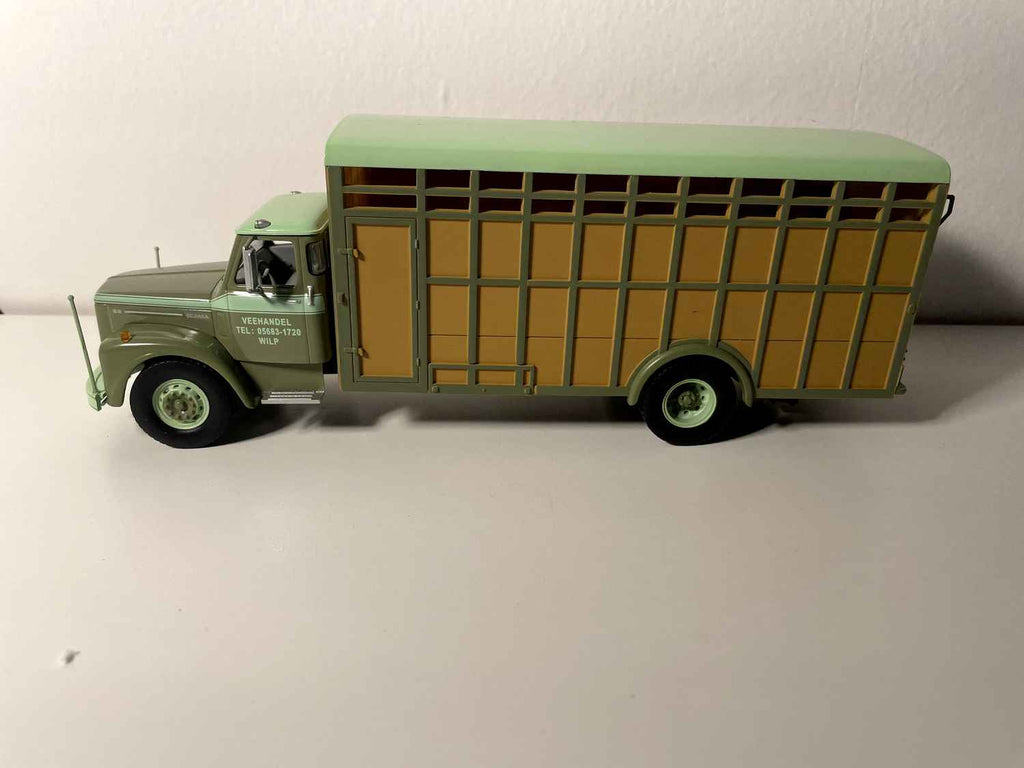 Camion Scania L85 S (capot medio cassone lungo verde e marrone)