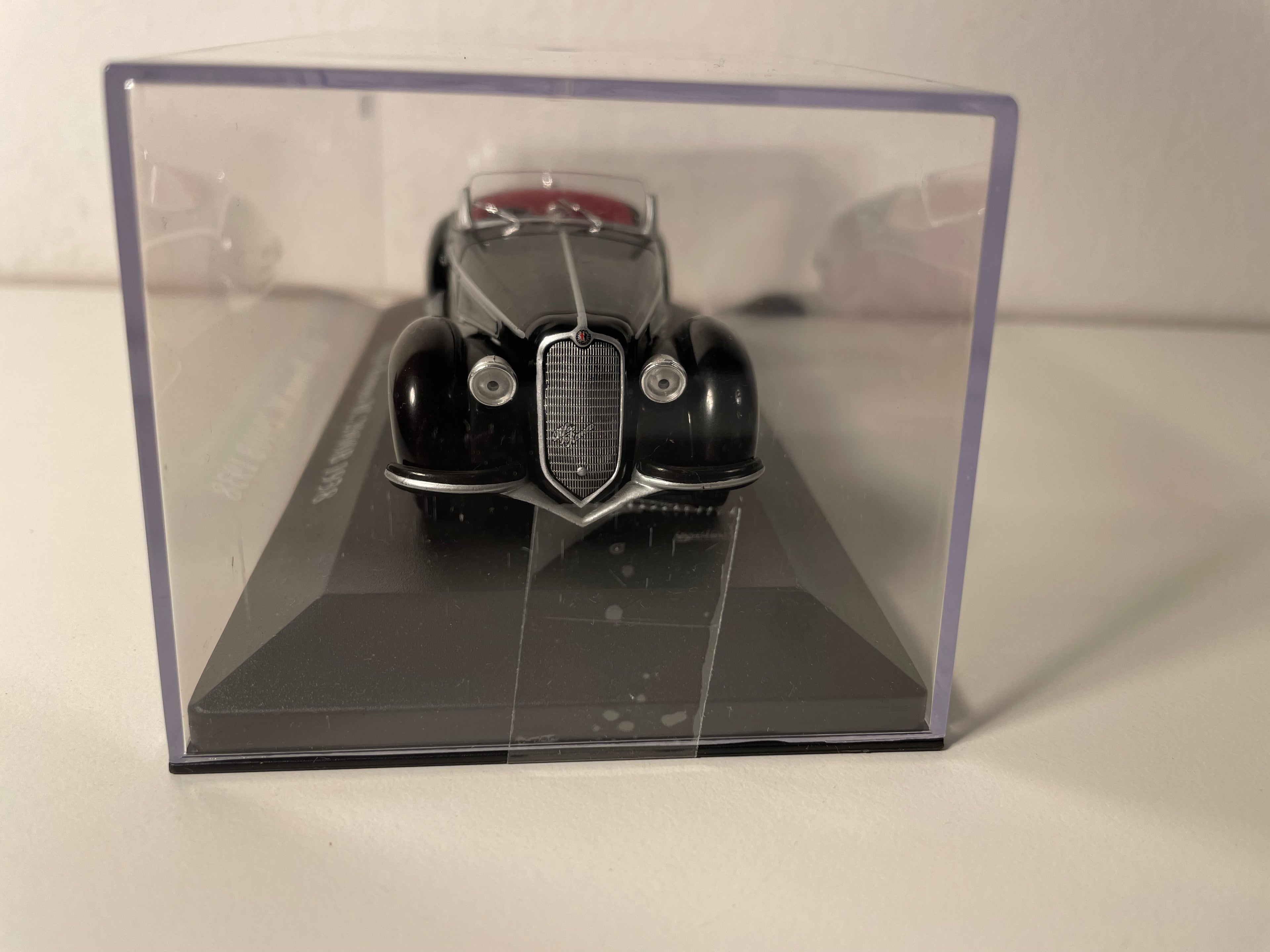 Schwaarzen Alfa Romeo 8C 2900B vun 1938