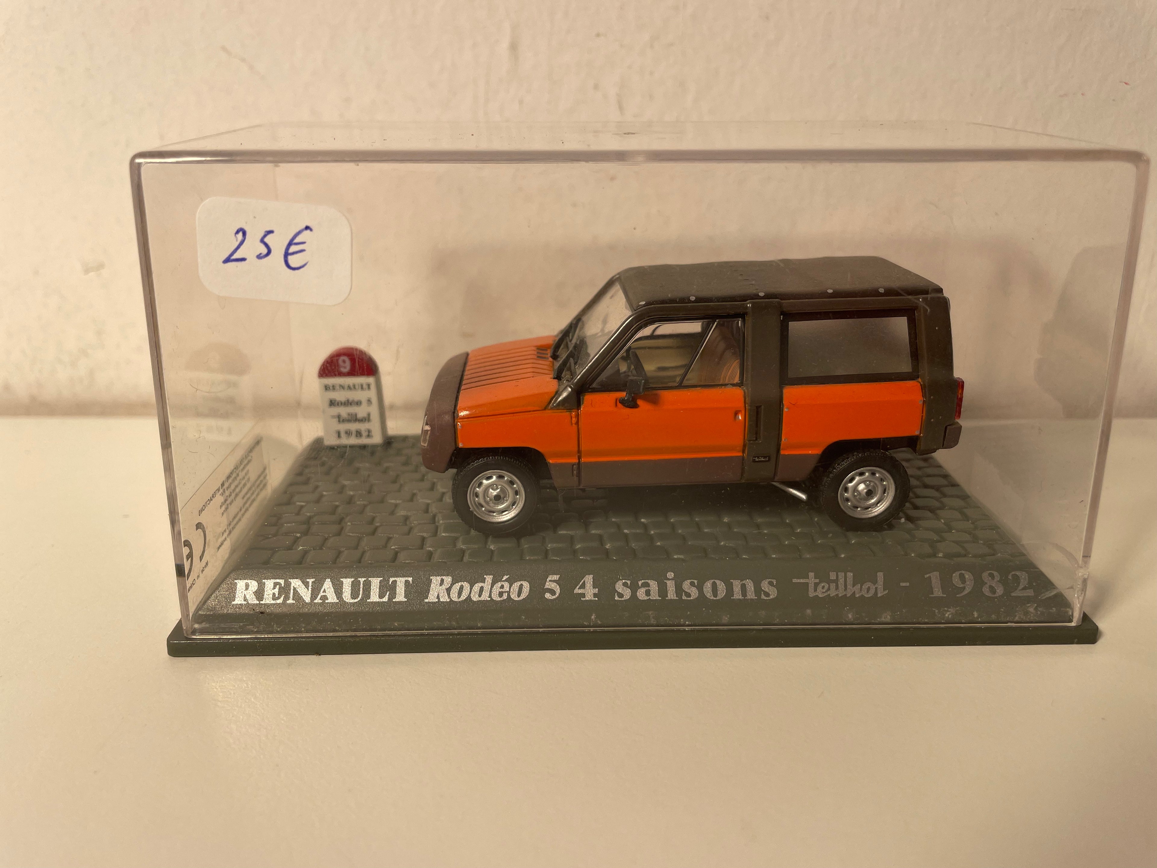 Renault Rodéo 5 4 Saisone orange a brong vun 1982 (deelweis)
