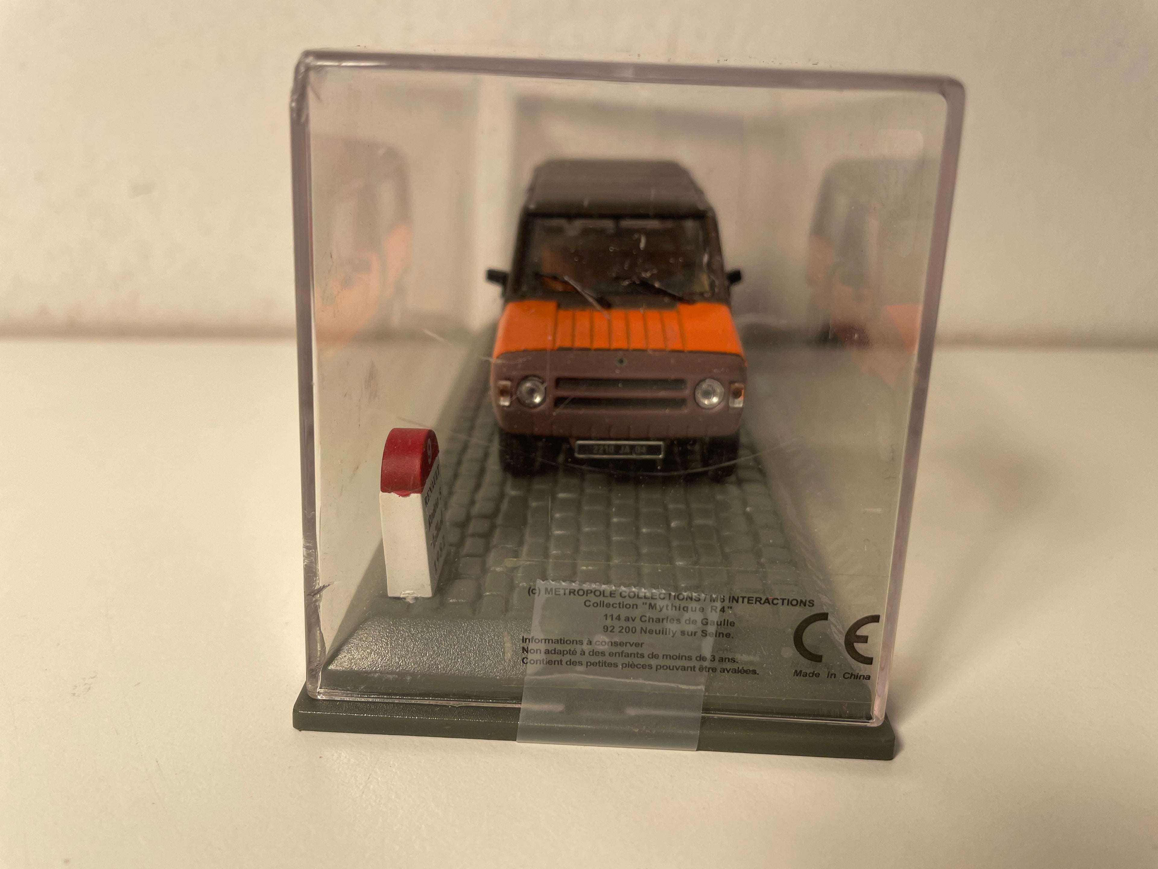 Renault Rodéo 5 4 Saisone orange a brong vun 1982 (deelweis)