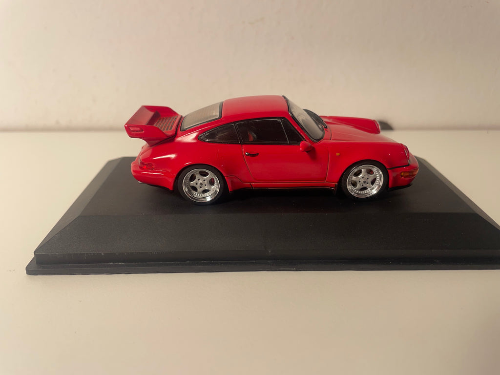 Porsche 911 (964) RS 3.8 czerwony - SOLIDO