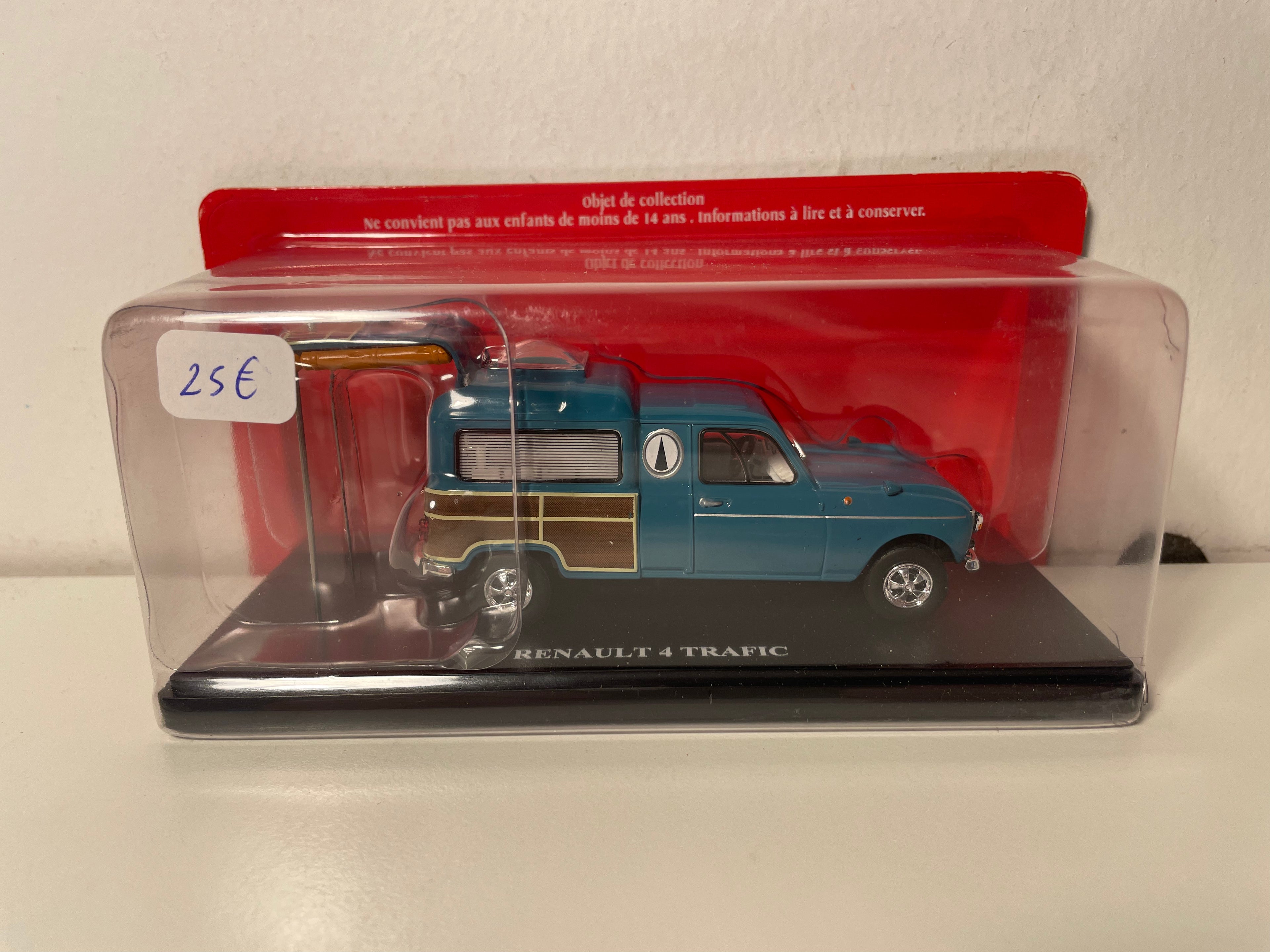 Renault 4 Menschenhandel