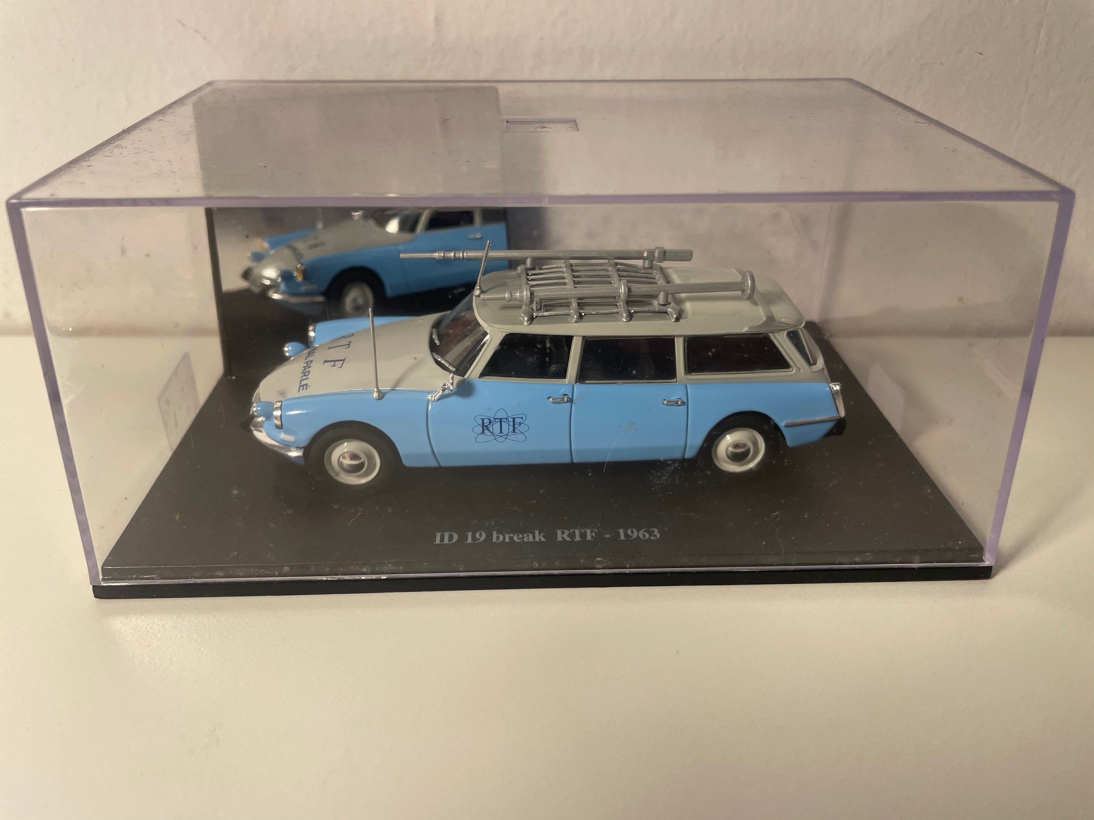 Citroën ID 19 break grise et bleue avec galerie de 1963 - avec publicité RTF (boite plexi) + boite en carton