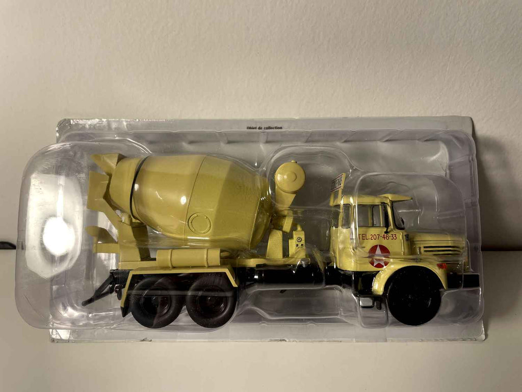 Gele PMH 12 6X4 Mixer Truck - Beton van Parijs