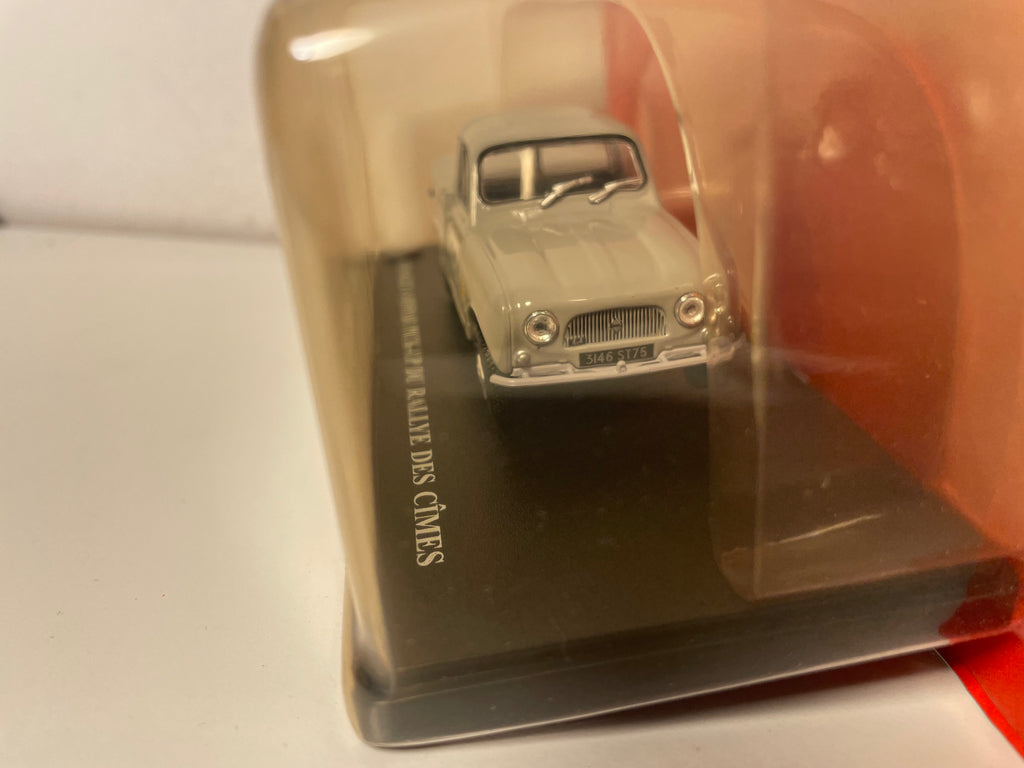 Renault 4 Sinpar pick-up grise du rallye des cîmes