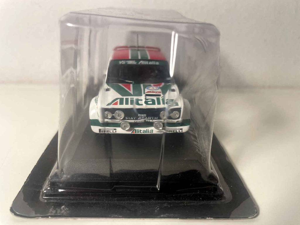 Biało-zielono-czerwony Fiat 131 Abarth numer 1 - 1979 1000 Lakes Rally