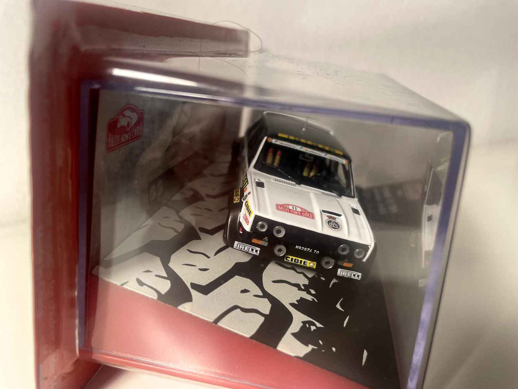 Fiat 131 Abarth White und Black Dach Nummer 11 - Rallye de Monté -Carlo von 1978