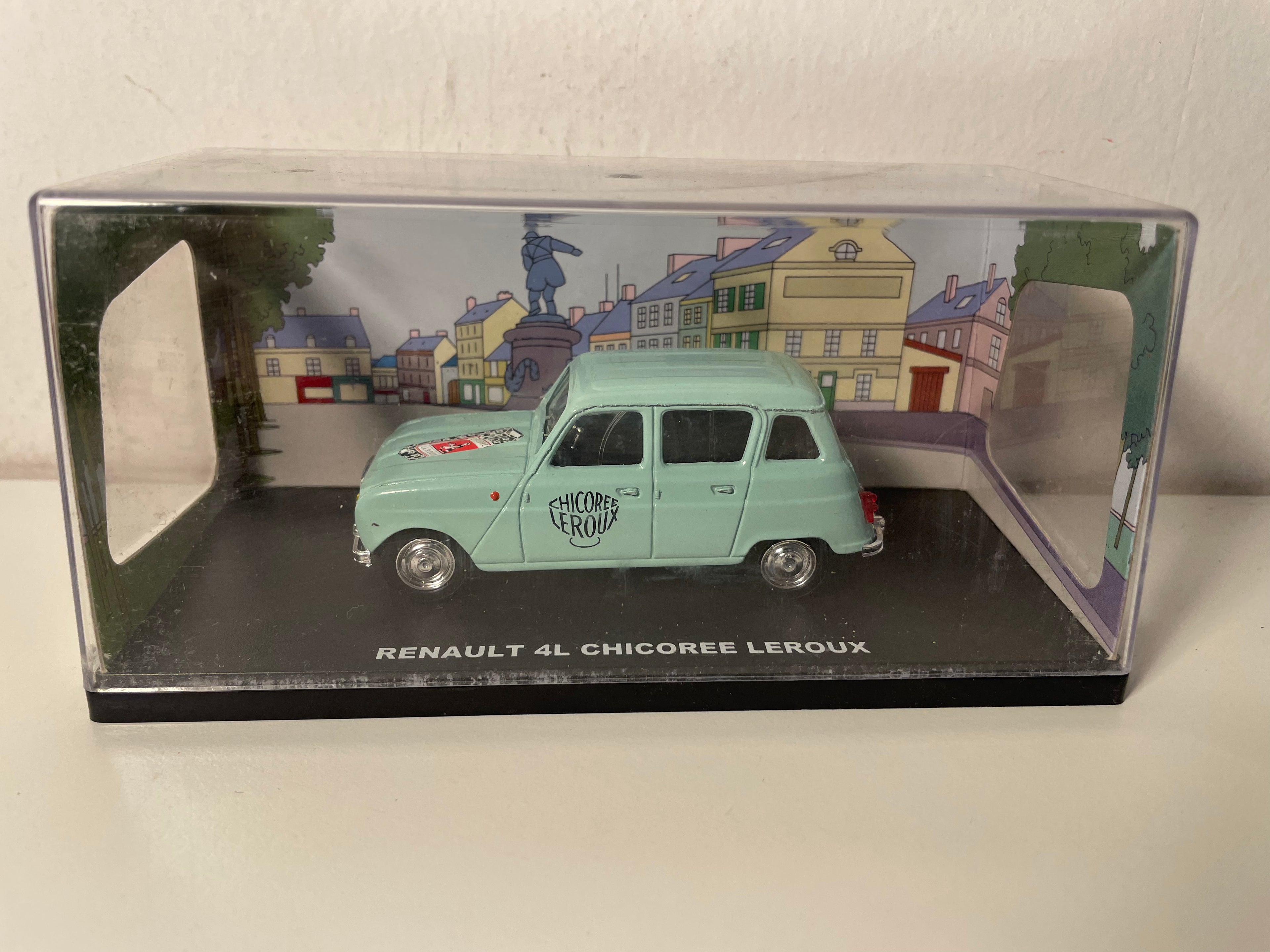 Renault 4L błękitna? - reklama cykorii LEROUX