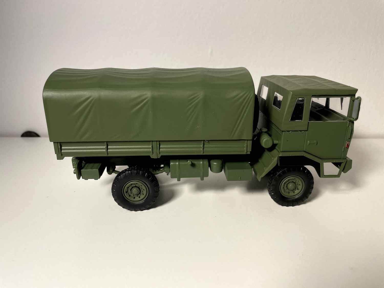 Czołg wojskowy Berliet GBD 4x4 - czołg taktyczny