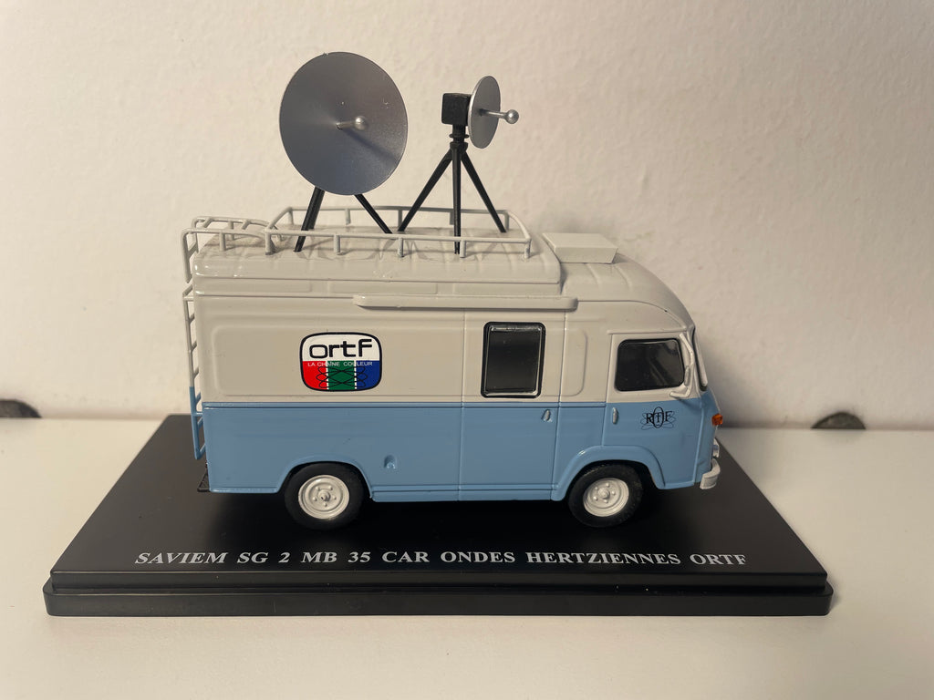 Renault Saviem SG 2 MB 35 car ondes Hertziennes ORTF