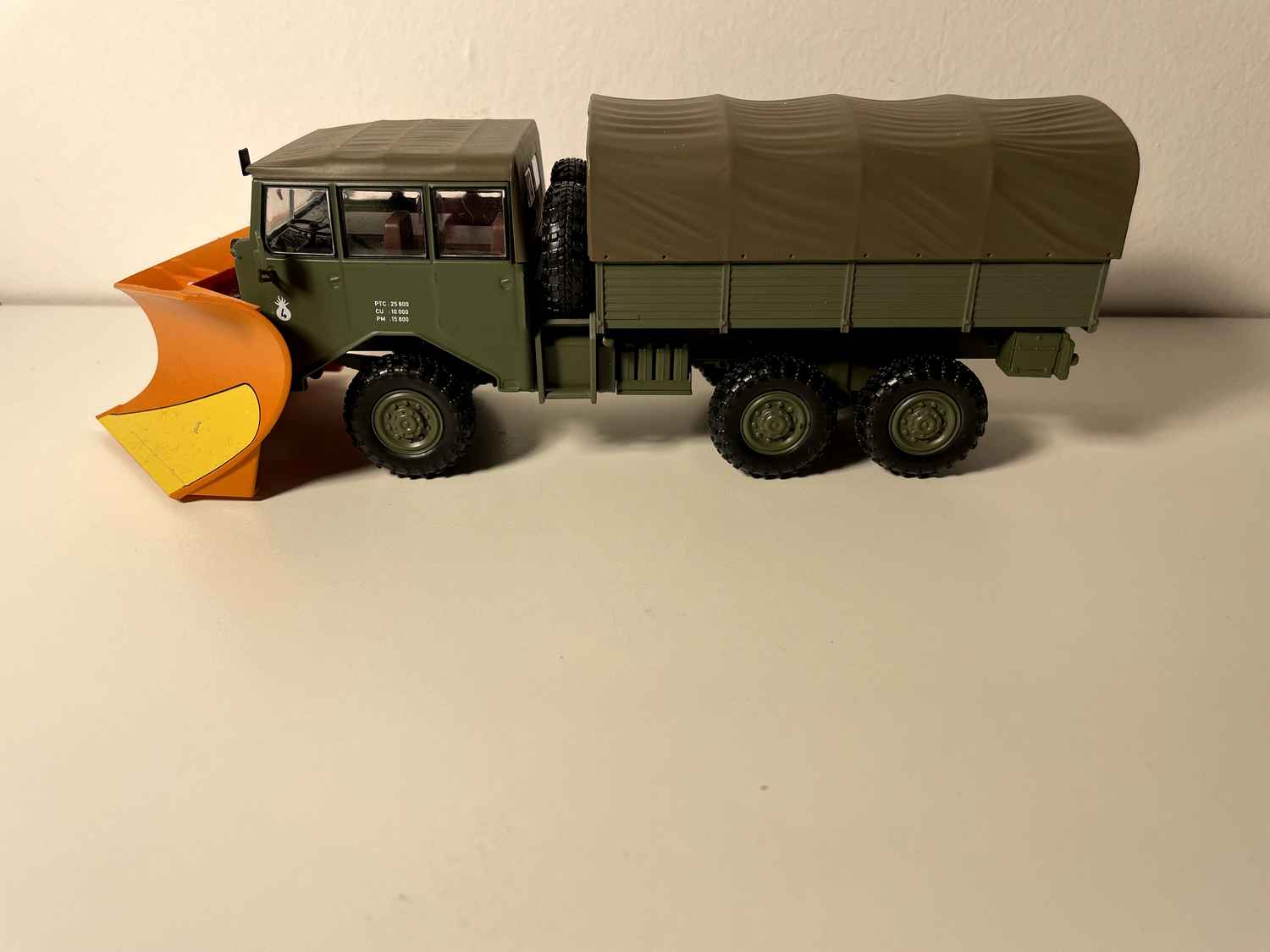 Militärsnéibers Berliet GBU