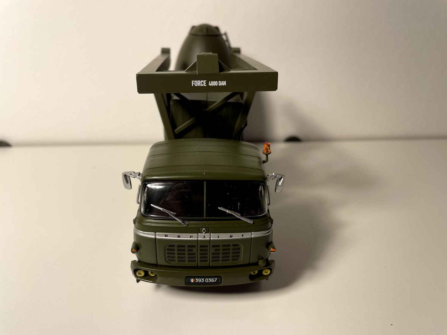 Camion militaire Berliet VTC vert foncé transport de têtes nucléaires missiles S2 (avec blister et carton)