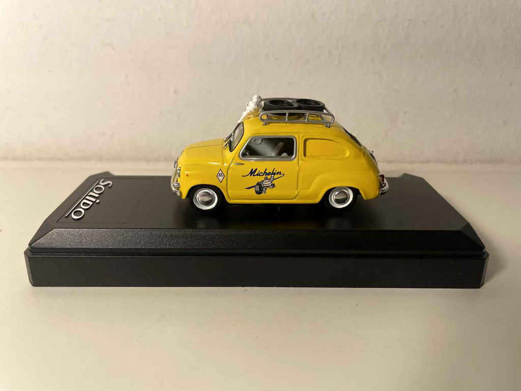 Seat 600 żółty z 1957 roku MICHELIN (odniesienie Solido 82105)