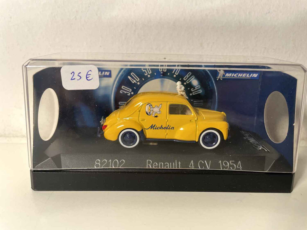 Renault 4 CV amarelo de 1954 MICHELIN (referência Solido 82102)