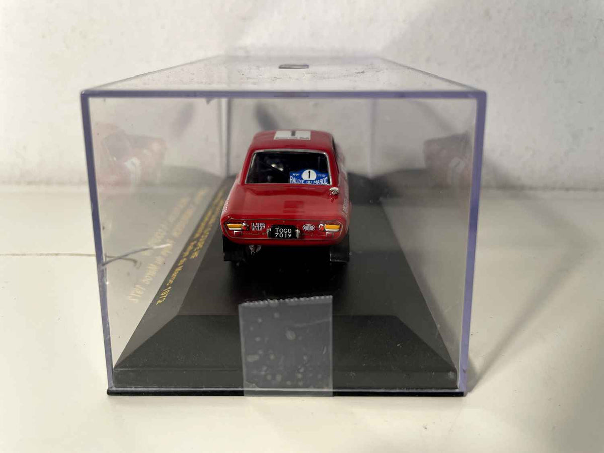 Lancia Fulvia 1.6 coupé HF rossa e nera numero 1 rally del Marocco 1972 (collezione di auto da rally)