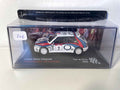 Lancia Delta Intégrale blanche, bleue et rouge numéro 7 - tour de Corse 1992