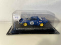 Lancia Stratos bleue numéro 4 - rallye de Monté-Carlo de 1979