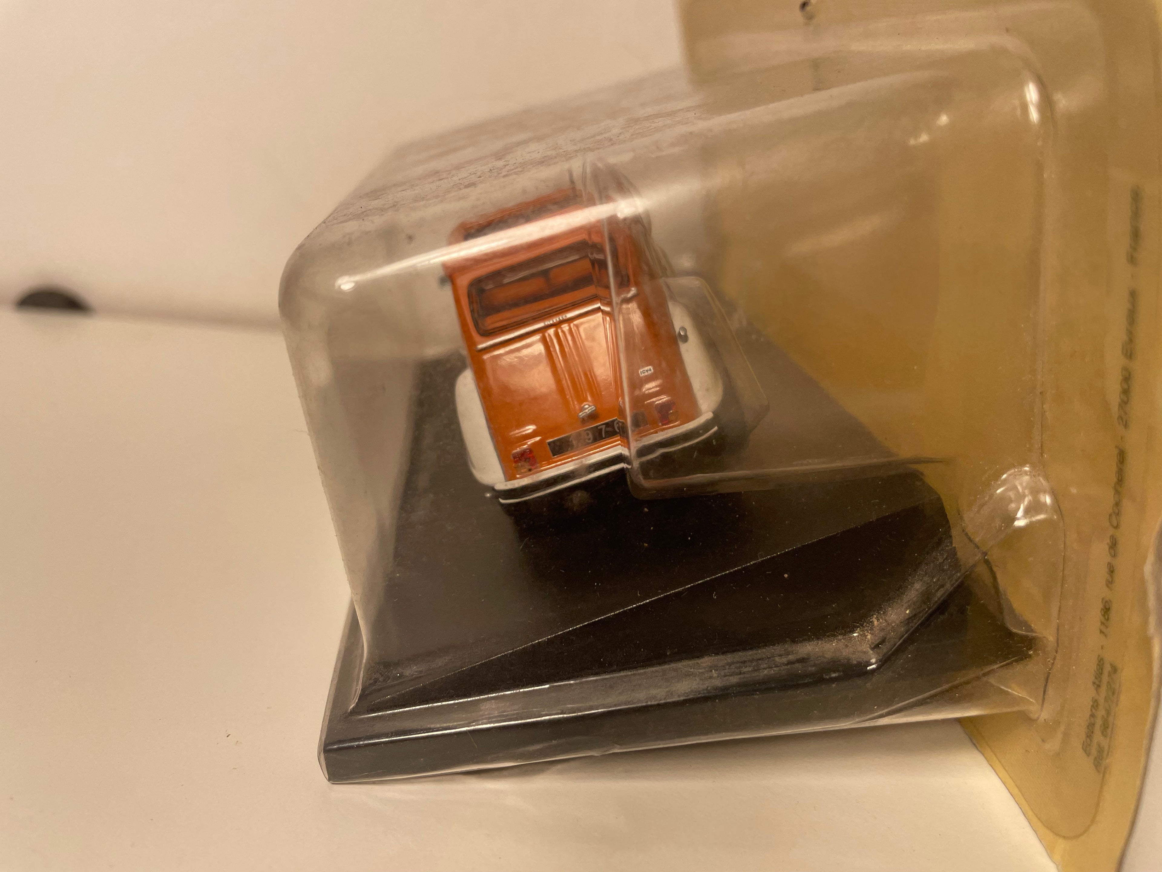 Citroën 2 CV Spot orange et blanche de 1976 (blister)