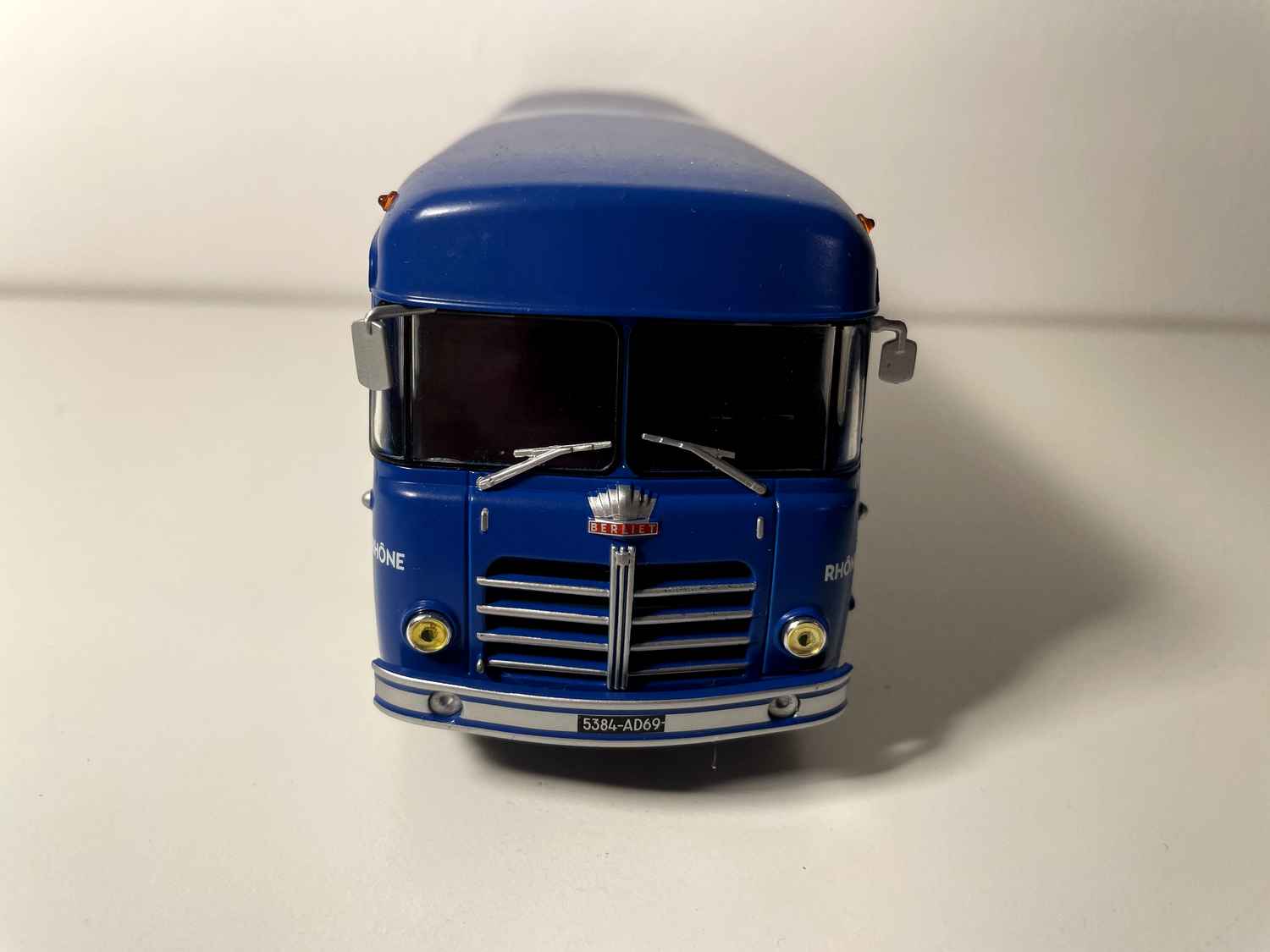 Camion Berliet PLK 8 bleu Huiles BERLIET (avec blister et avec carton)