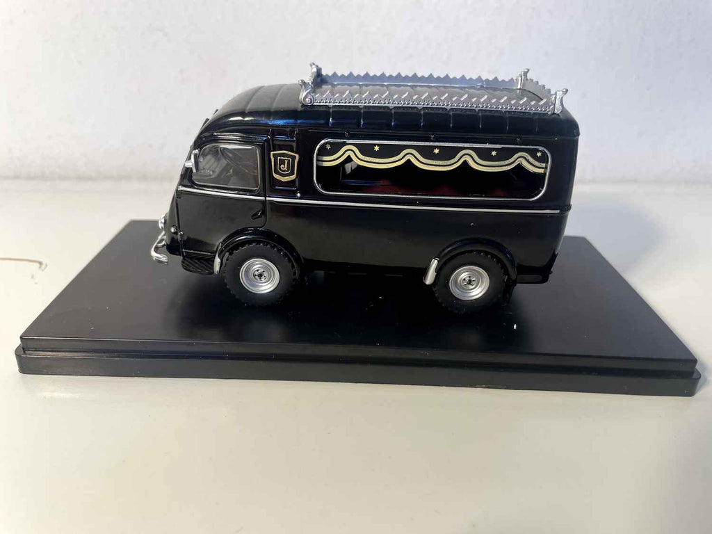 Renault 1000 kg schwarzer Leichenwagen