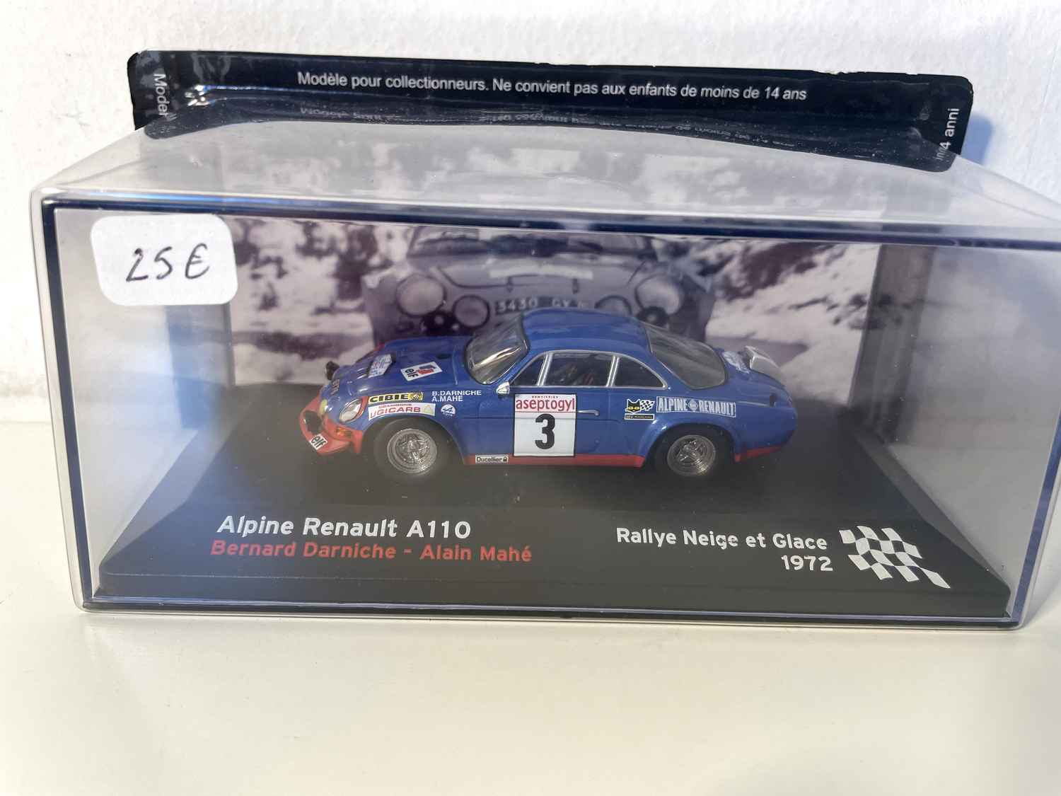 Renault Alpine A110 bleue numéro 3 - rallye neige et glace de 1972