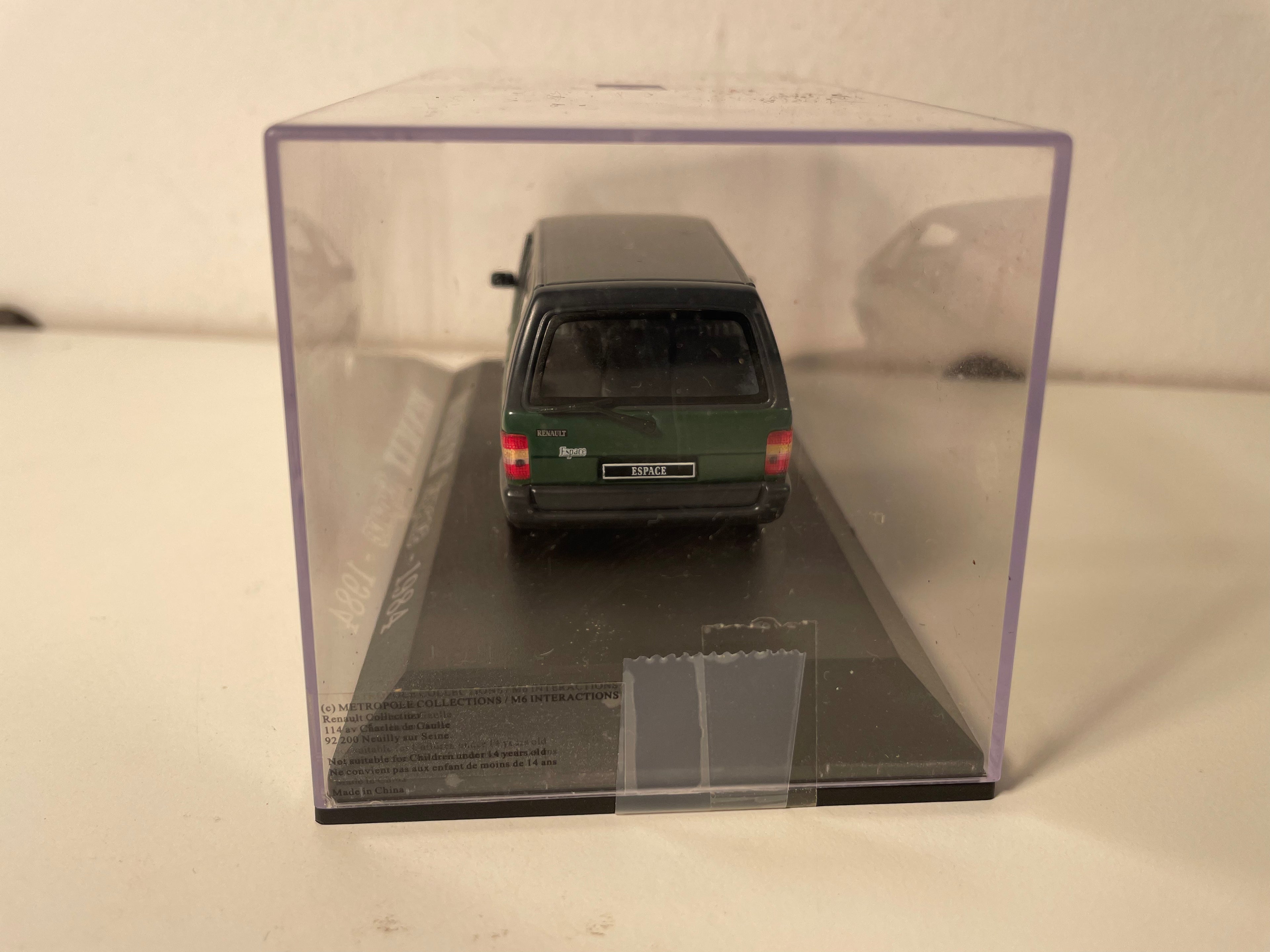 Grénge Renault Espace 1 vun 1984