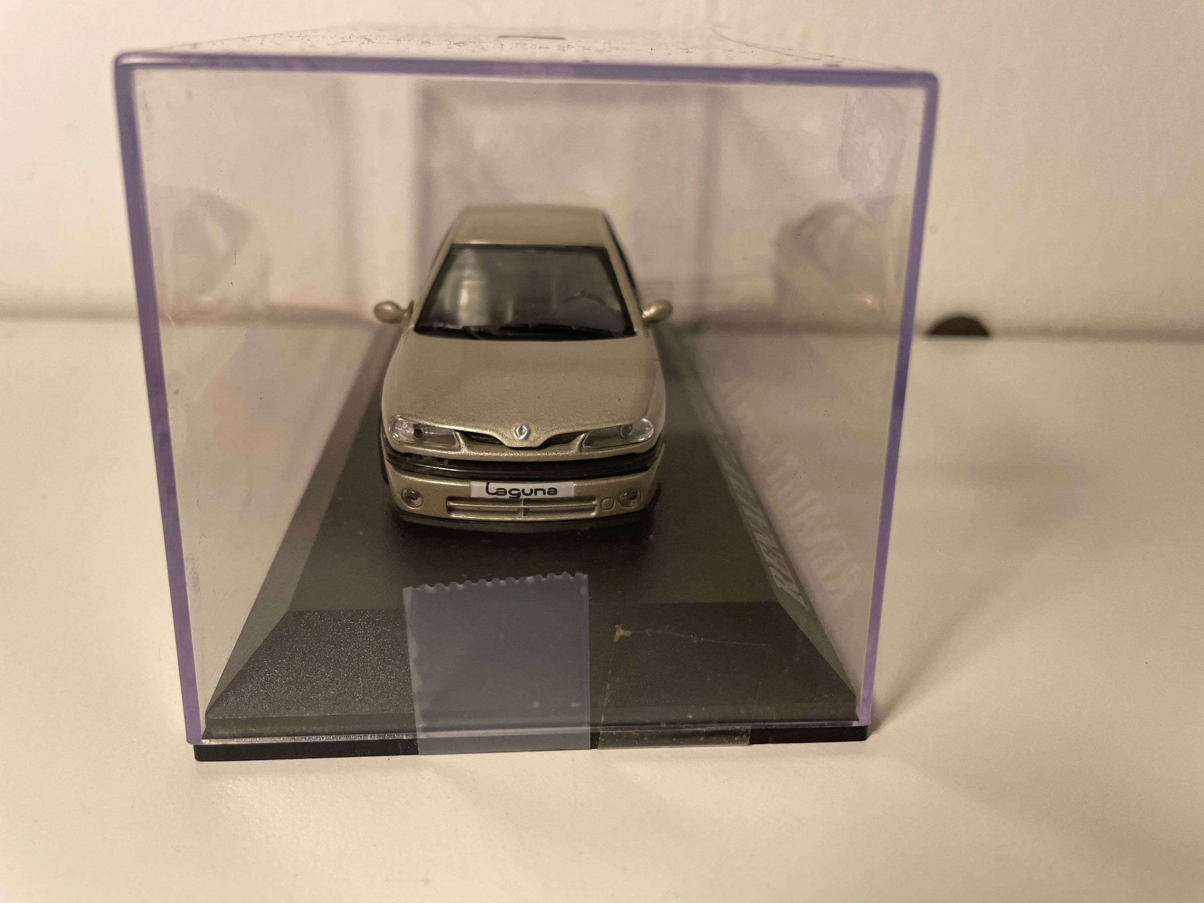 Renault Laguna 1 RXT hellbraun vun 1997