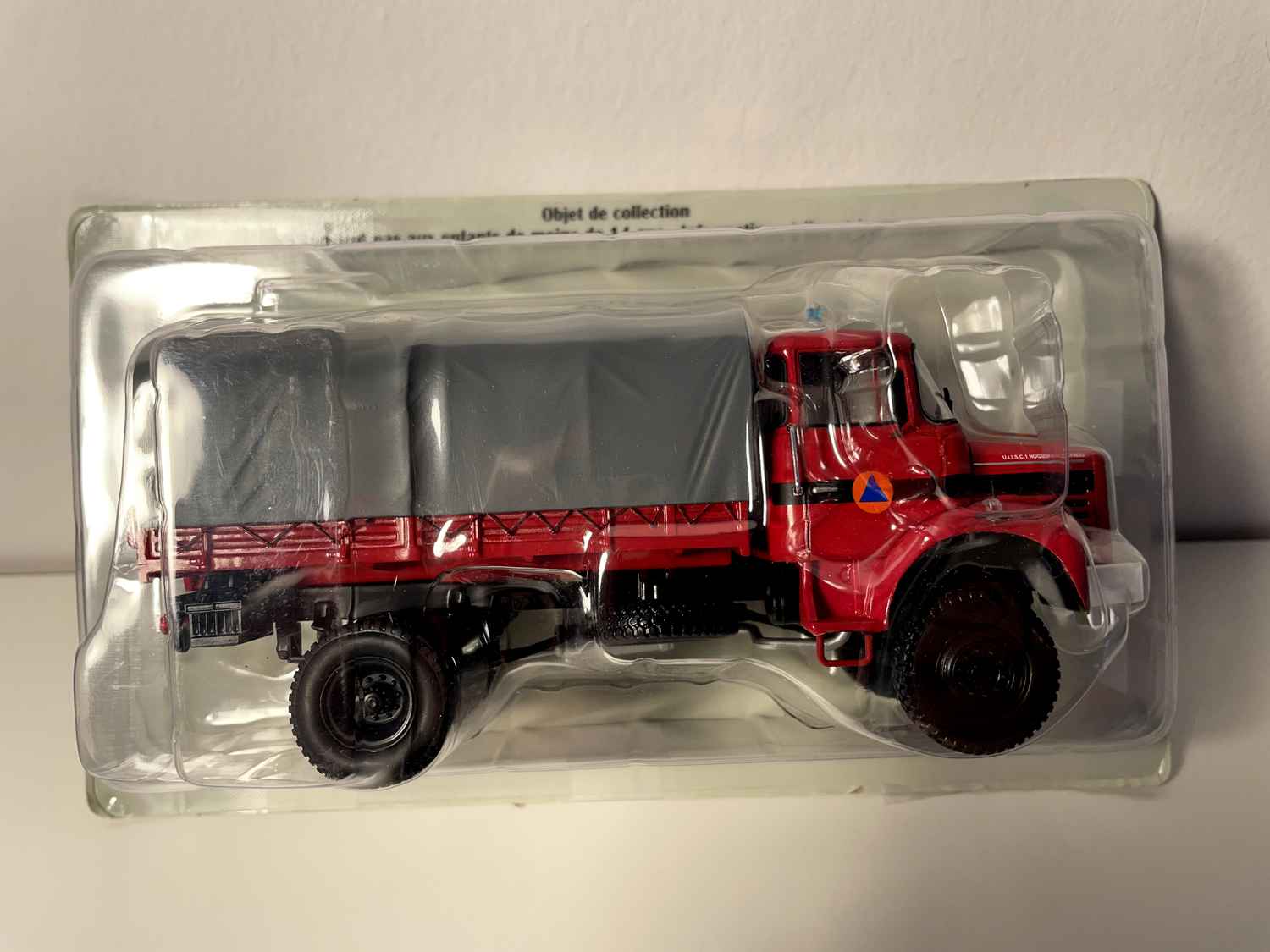 Camion Berliet L 64 M3 de la sécurité civile (avec blister et carton)