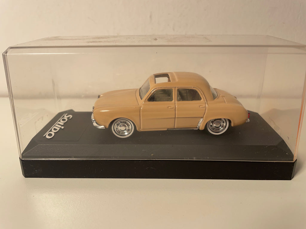 Renault Dauphine met lichtbruin schuifdak (met kartonnen doos) Solido referentie 4542