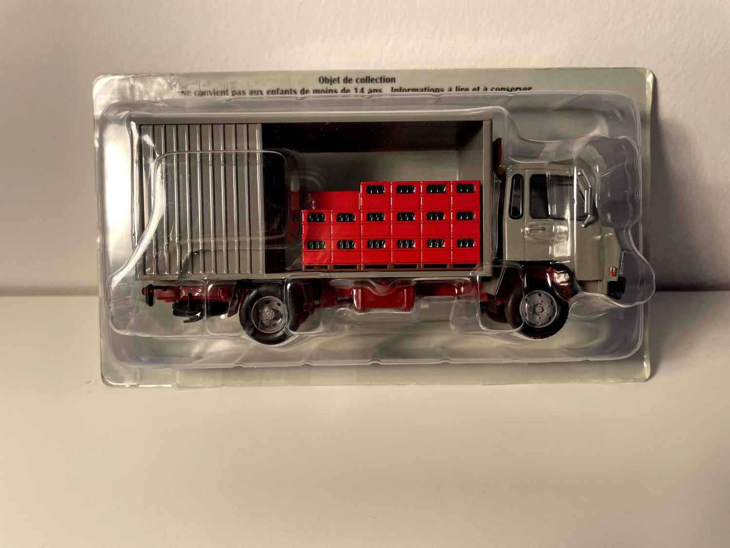 Camion Berliet 560 K laang Transport vun Getränk