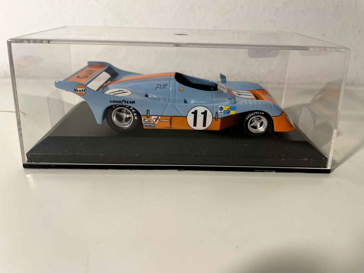 Gulf Mirage GR-8 blau und orange (GULF-Farben) Nummer 11 - 24 Stunden von Le Mans 1975