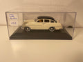 Ford Vedette Vendôme blanche (blanc cassé) et toit noir