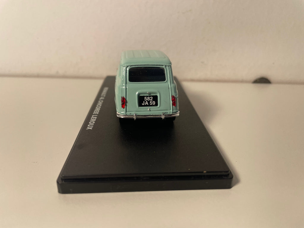 Renault 4L Azul Claro? - Publicidade para a Chicória Leroux