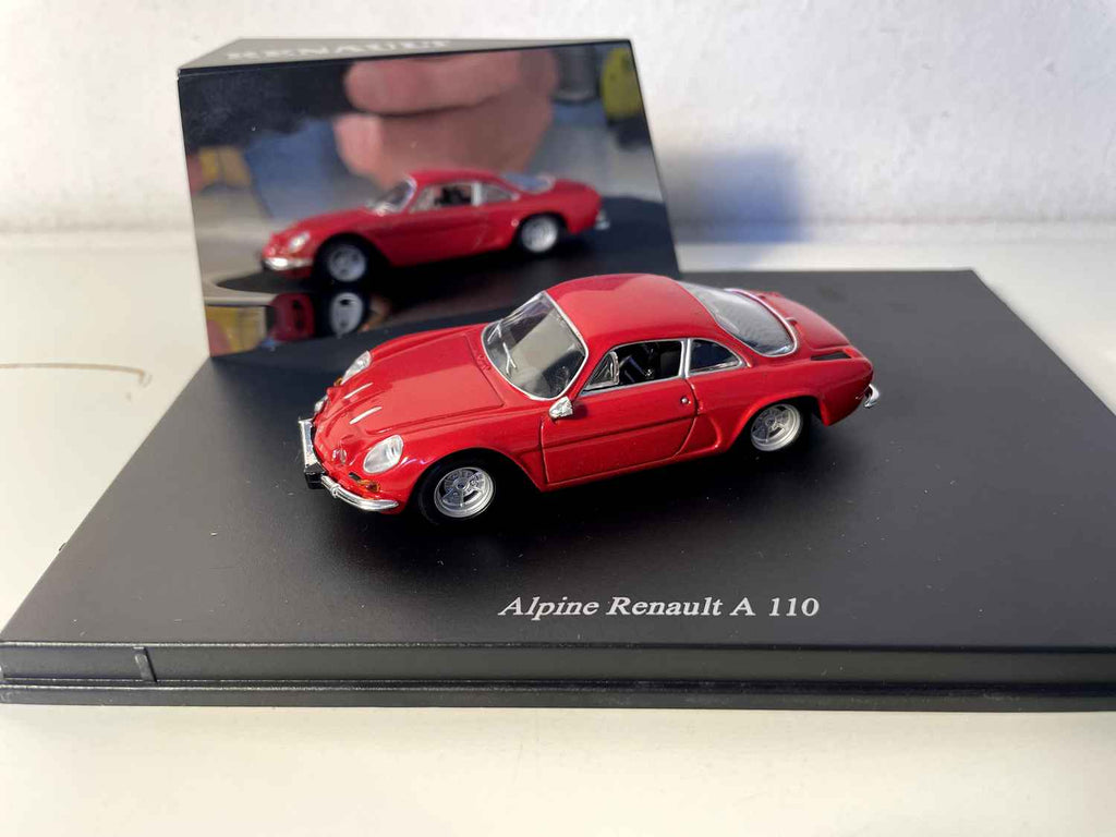 Alpine Renault A110 rouge (coffret boite rectangle) - Universal Hobbies