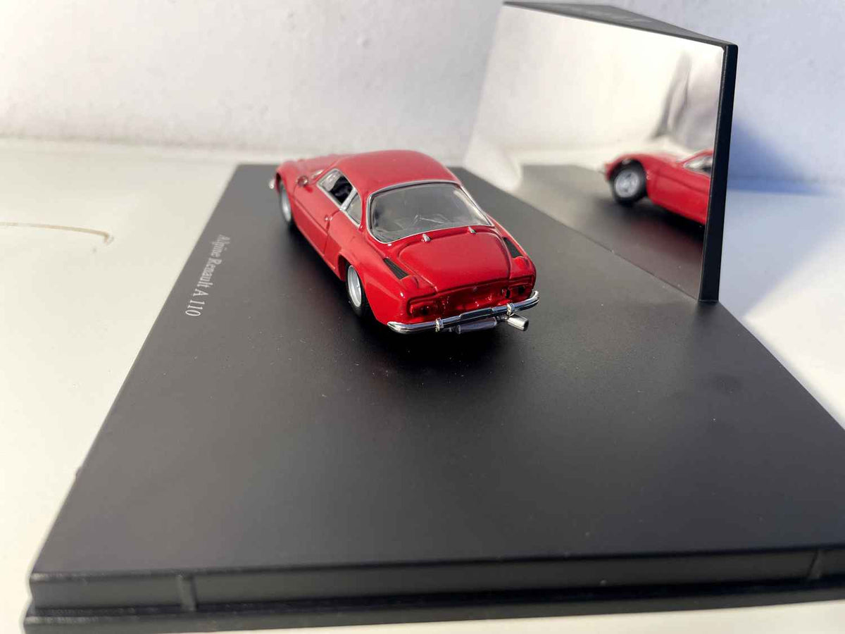 Alpine Renault A110 rouge (coffret boite rectangle) - Universal Hobbies